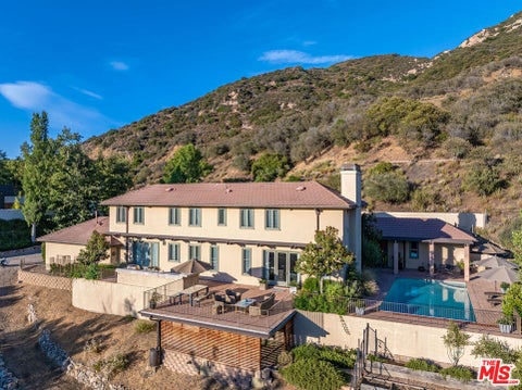 Photo of 1045 Cold Canyon Road, Calabasas, CA 91302 (MLS # 26635355)