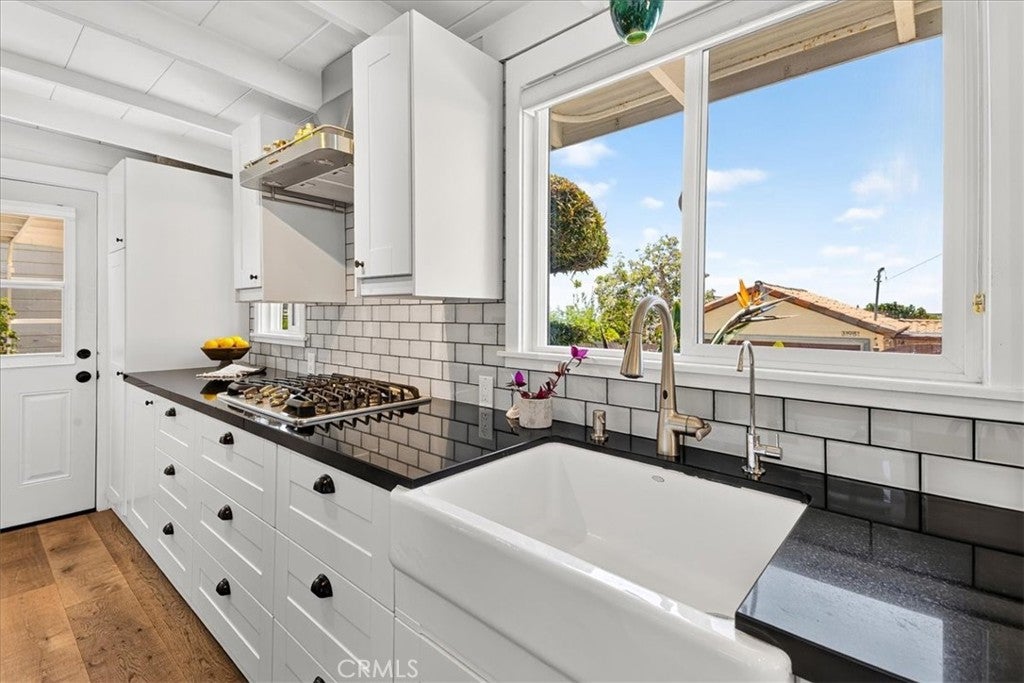 31982 Virginia Way, Laguna Beach CA 92651 - Photo 13