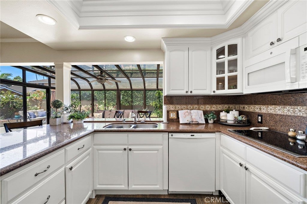 10101 Beverly Drive, Huntington Beach CA 92646 - Photo 10