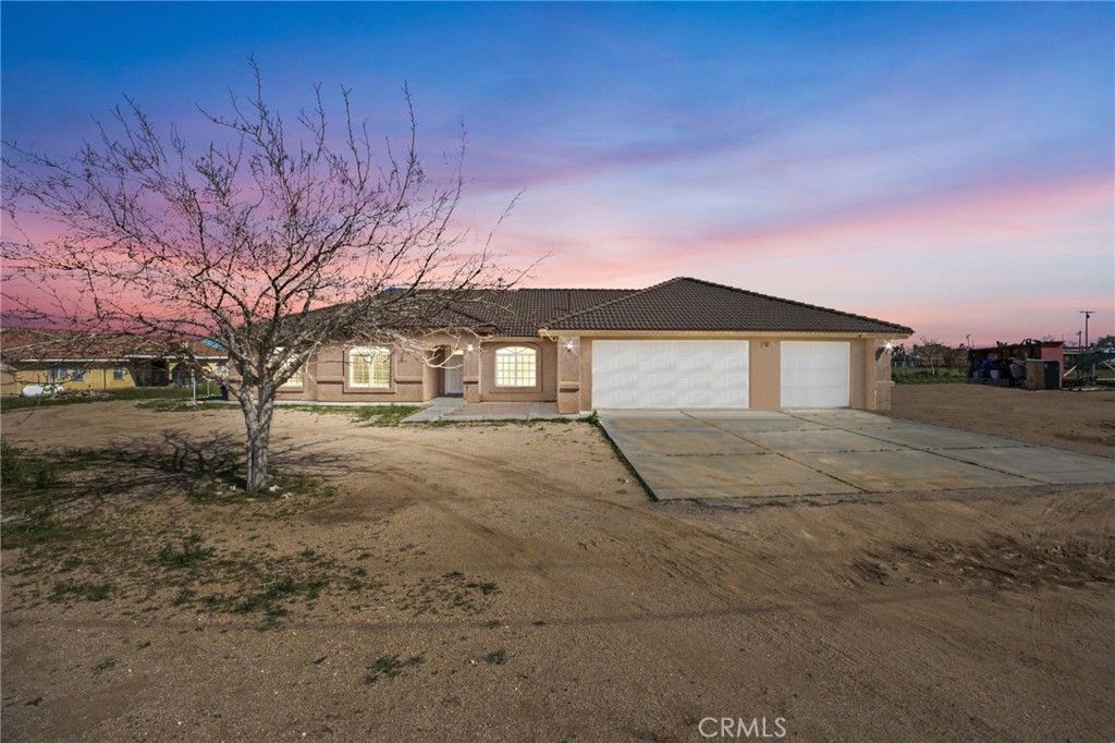 Photo of 12865 Barbet Road, Phelan, CA 92371 (MLS # CV26046861)