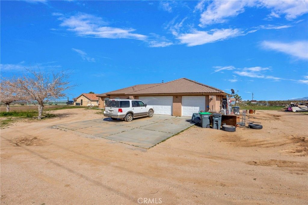 Photo of 12865 Barbet Road, Phelan, CA 92371 (MLS # CV26046861)