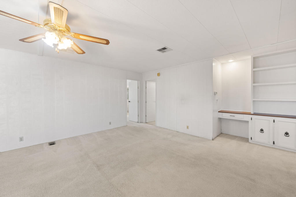 Palm Desert Greens - Manufactured In Park