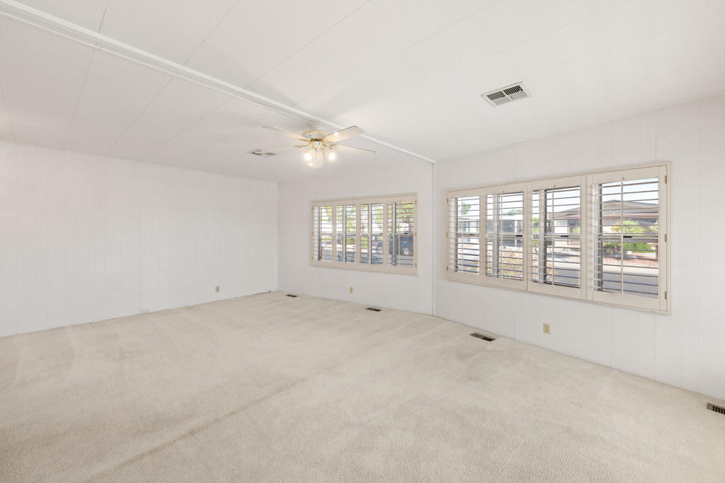 Palm Desert Greens - Manufactured In Park