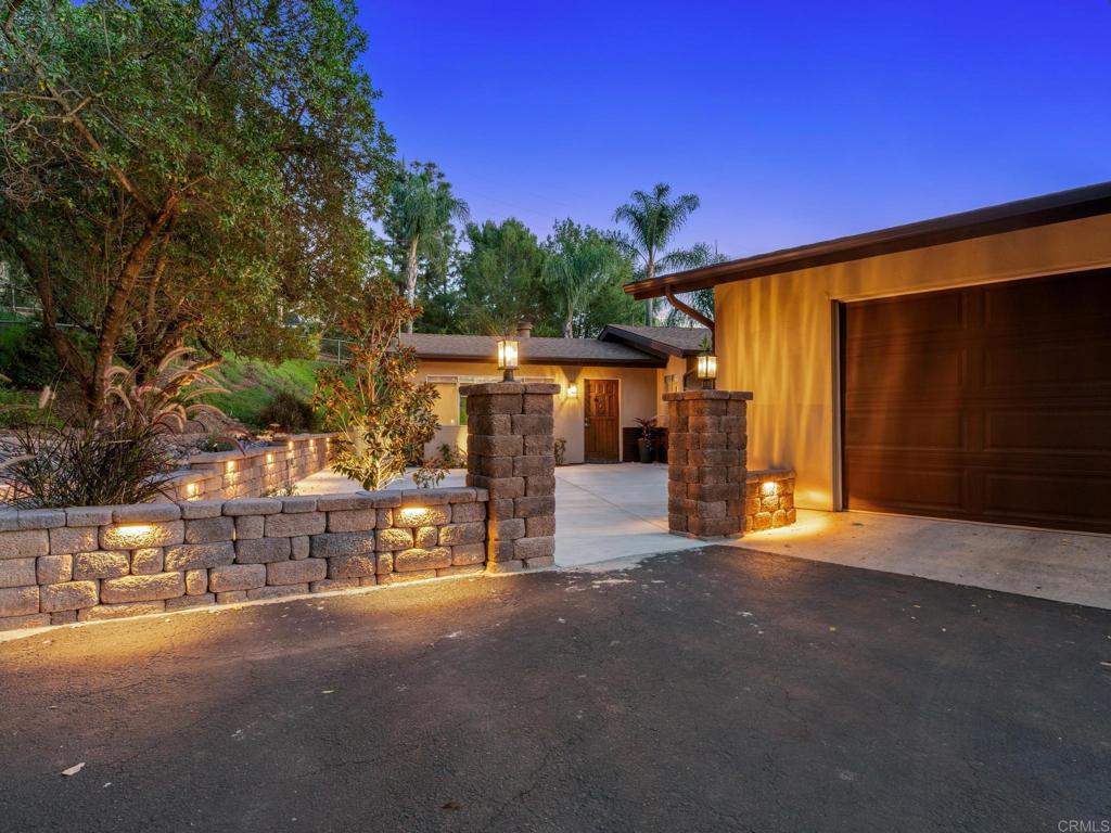 1130 Pebble Springs Lane