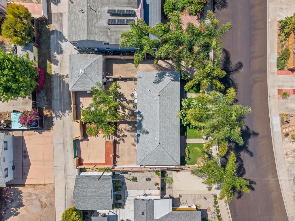 2237 Commonwealth Ave.