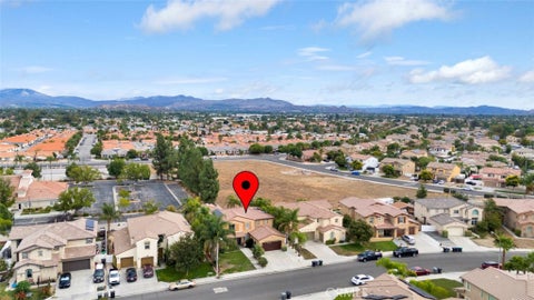 Tiny photo for 1110 Laurelhurst Heights Hts, San Jacinto, CA 92582 (MLS # SW26186151)