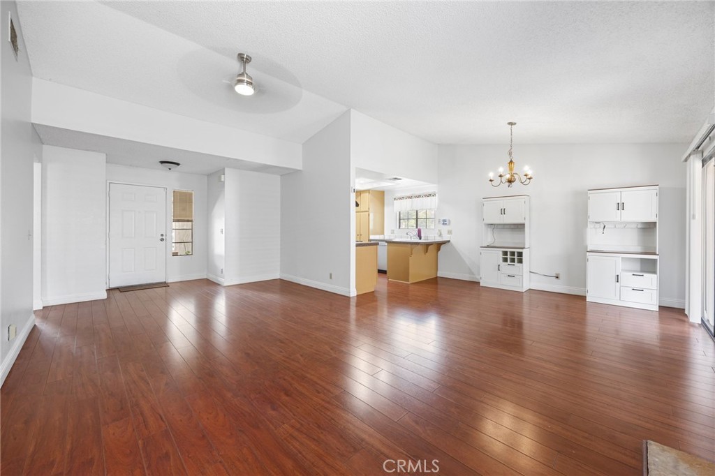 1368 Randolph