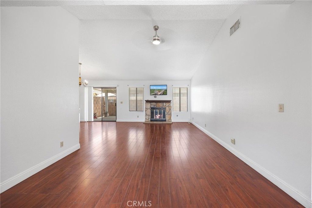 Photo of 1368 Randolph CIR, San Jacinto, CA 92583 (MLS # SW26117074)