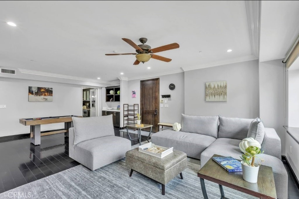 155 Cordova Street 203