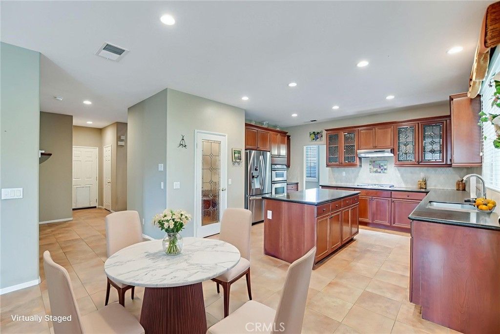 Photo of 6922 Rapids Dr, Eastvale, CA 91752 (MLS # CV26010258)