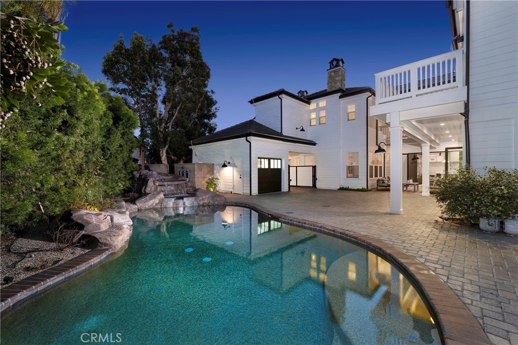 4965 Shelburne Drive