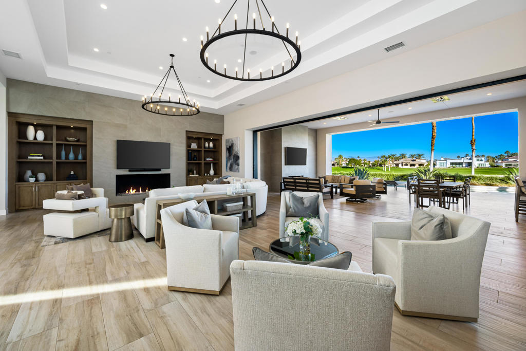 The Hideaway - Residential