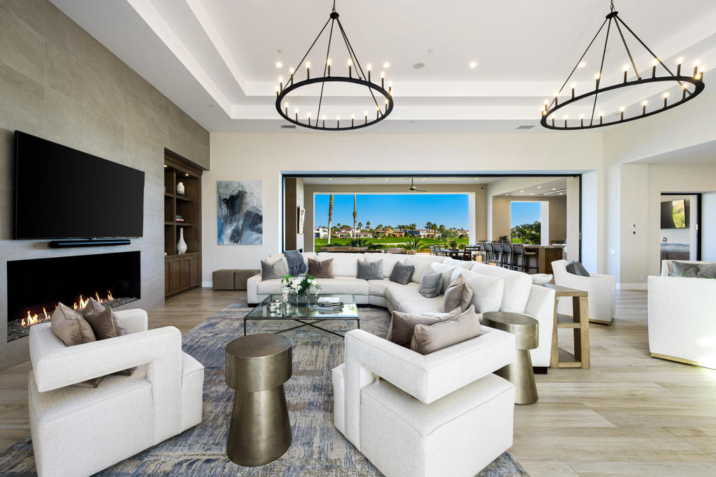 The Hideaway - Residential