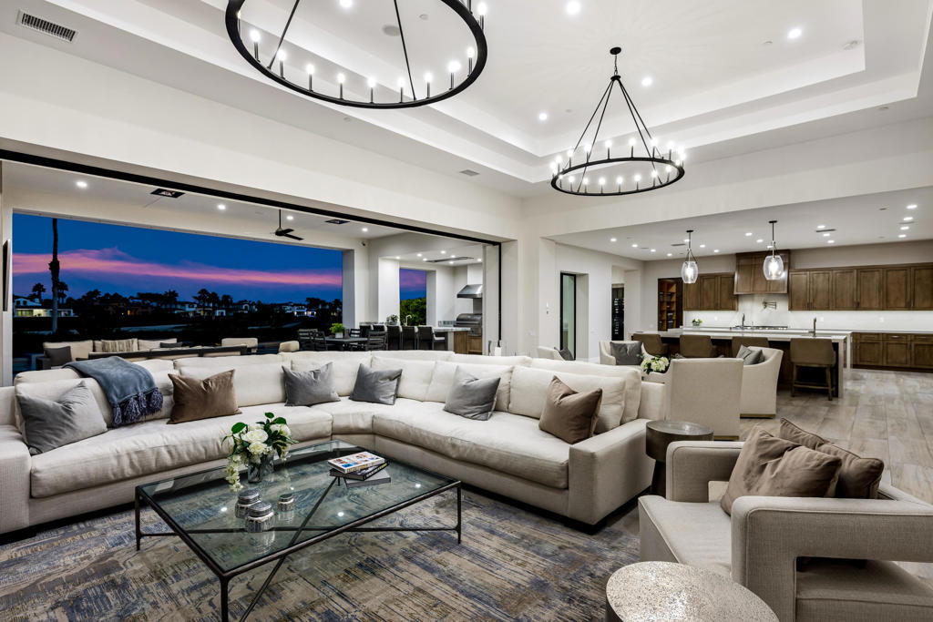 The Hideaway - Residential