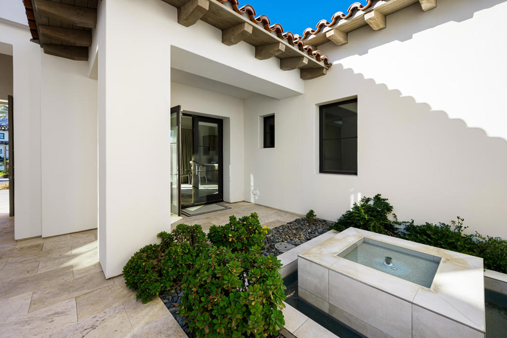 The Hideaway - Residential