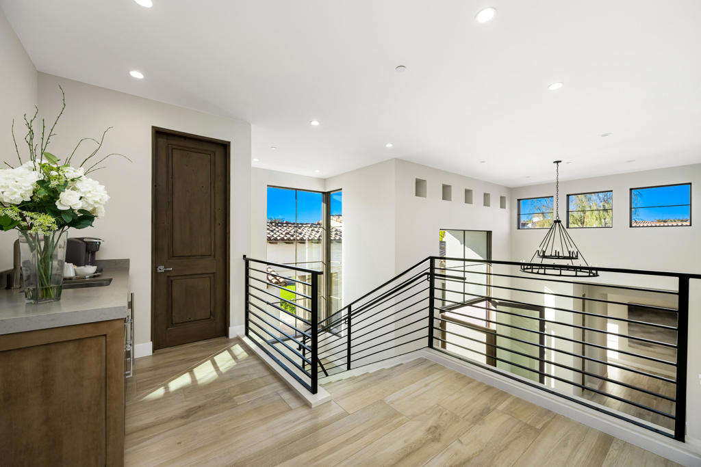 The Hideaway - Residential