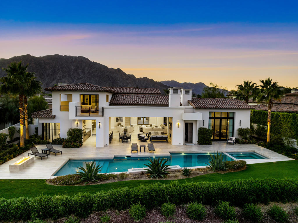 The Hideaway - Residential