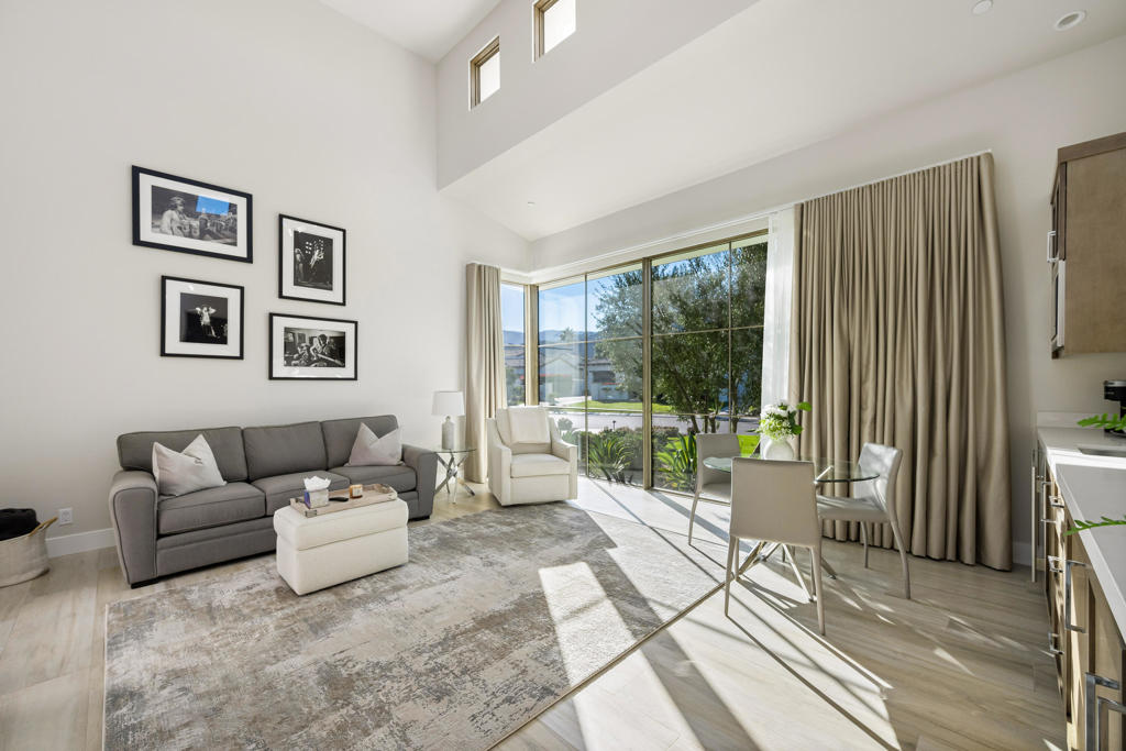 The Hideaway - Residential