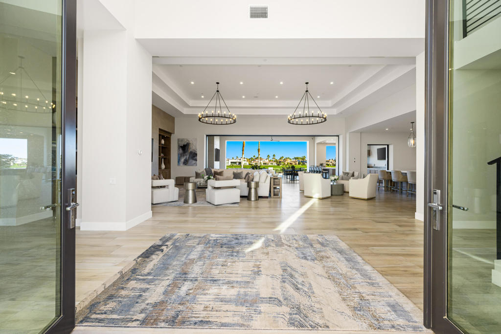 The Hideaway - Residential