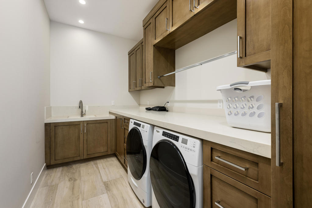 The Hideaway - Residential