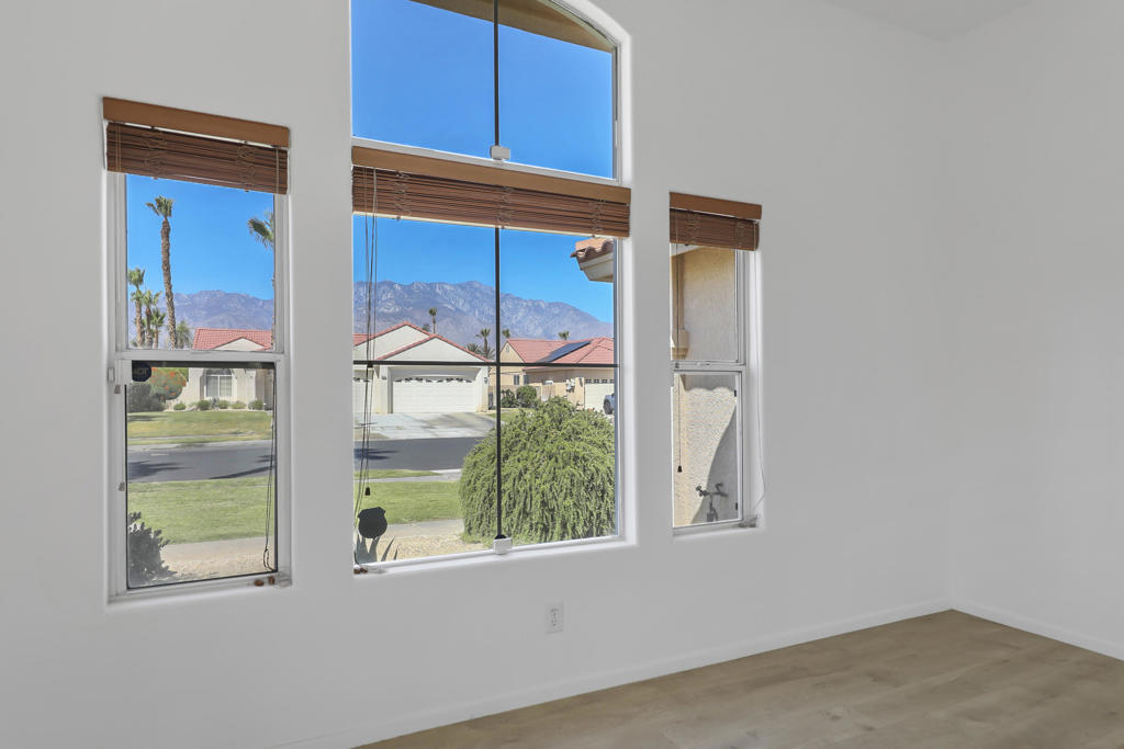 La Pasada - Residential