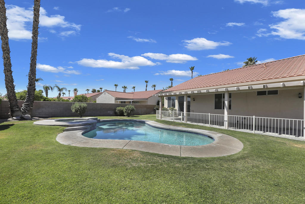 La Pasada - Residential