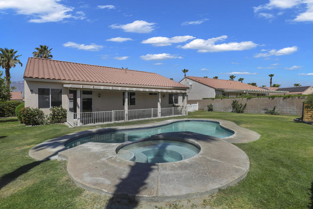 La Pasada - Residential