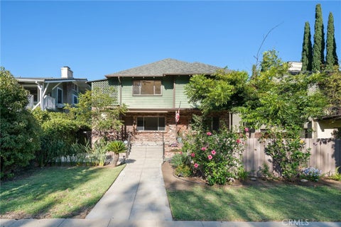 Photo of 1128 Fremont AVE #B, South Pasadena, CA 91030 (MLS # WS26218048)