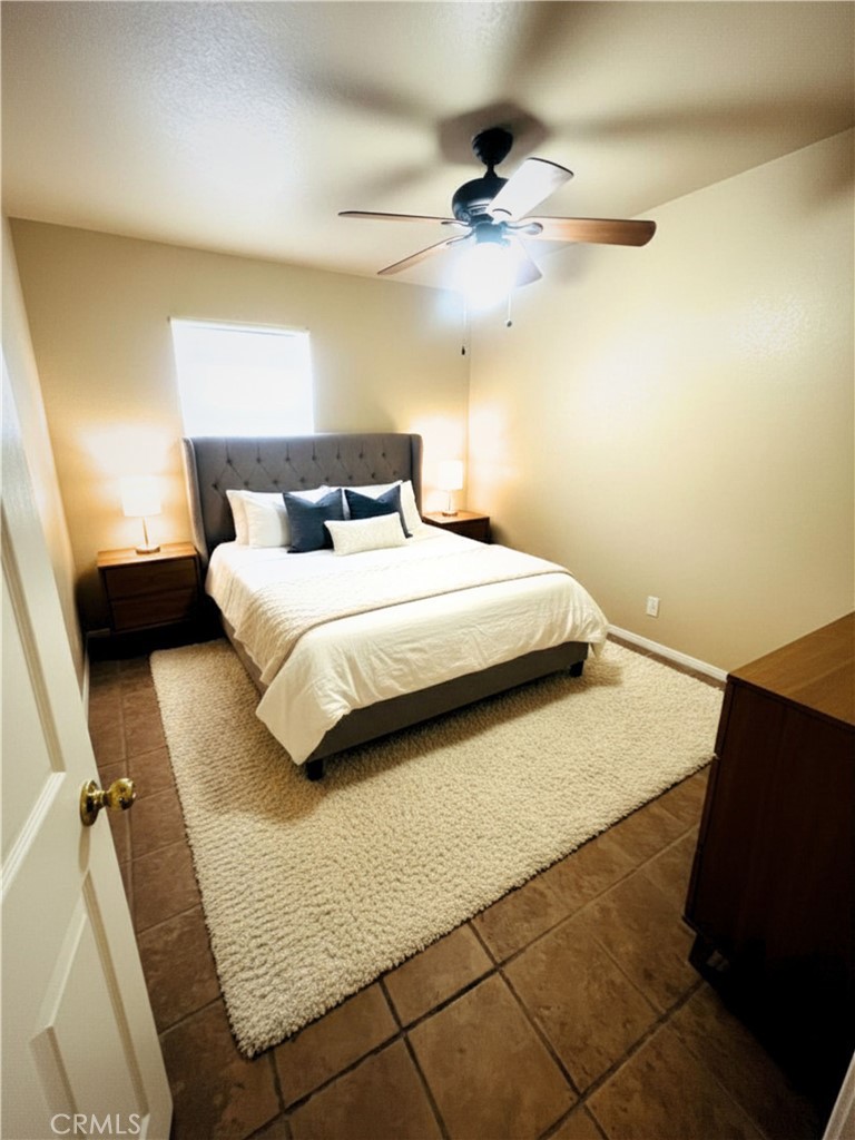 7319 S Normandie
