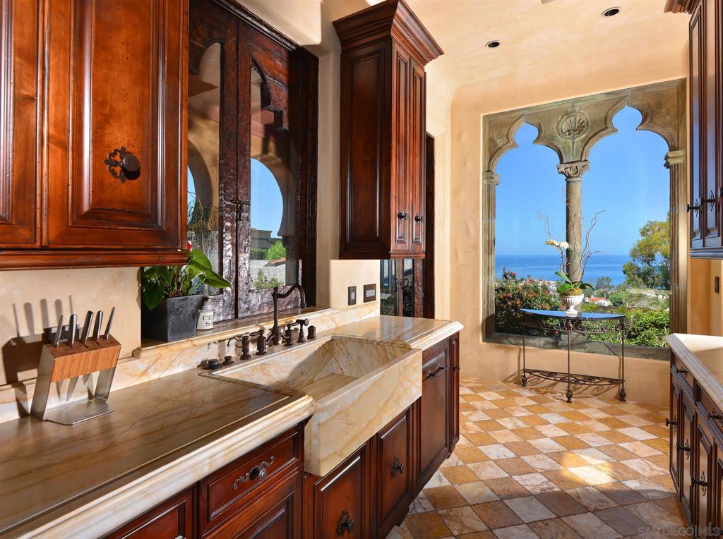 La Jolla - Residential Lease
