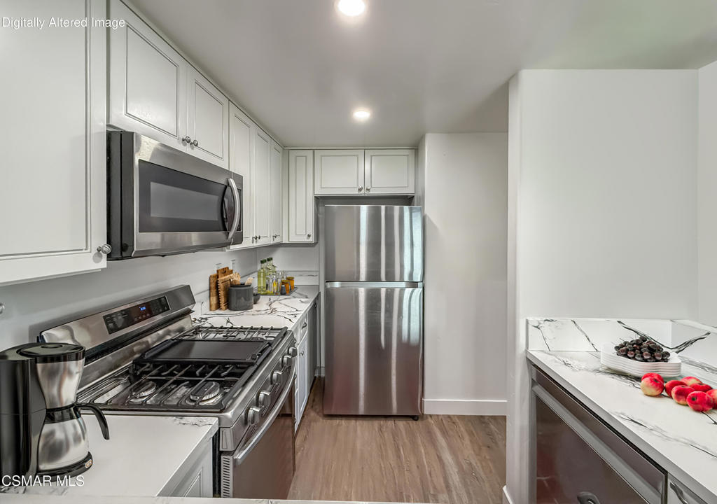 1948 Heywood Street L