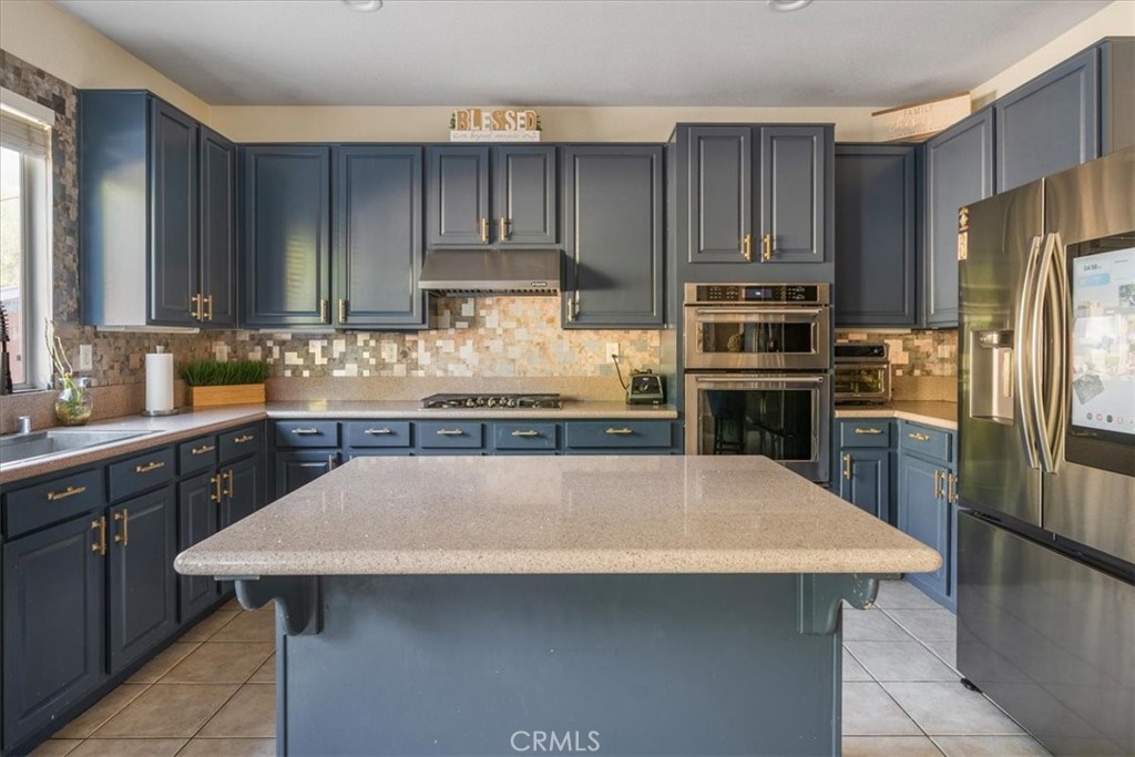 13040 Angeles Trail Way