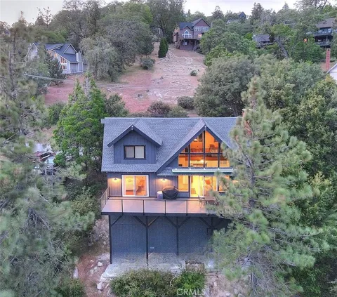 27723 Alpen Drive, Lake Arrowhead, CA 92352 - #: CV25145592