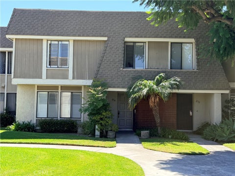 Photo of 834 S Cornwall DR, Anaheim, CA 92804 (MLS # PW26225142)