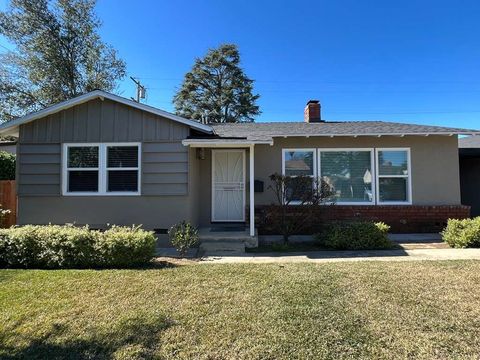 Photo of 5937 Sultana Avenue, Temple City, CA 91780 (MLS # AR26111166)