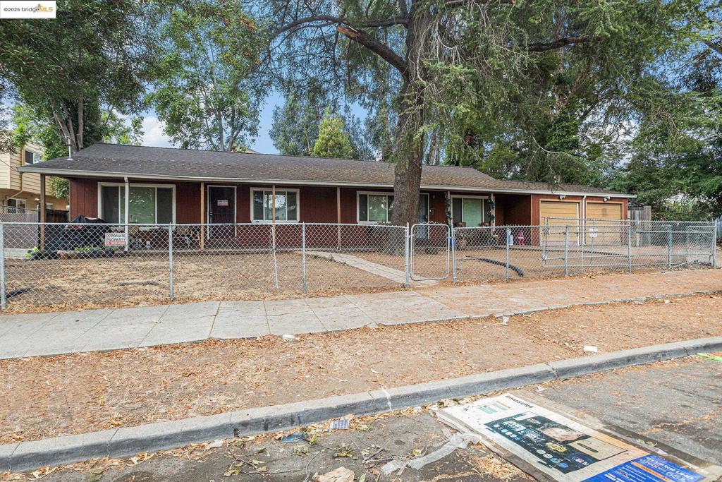 E OAKLAND - Residential Income