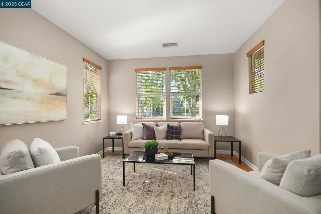 LIVERMORE - Residential