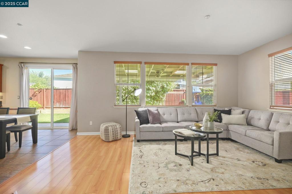 LIVERMORE - Residential