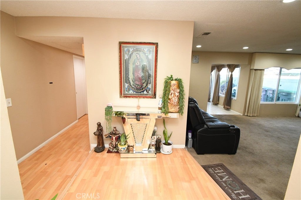 20002 Tajauta Ave, Carson CA 90746