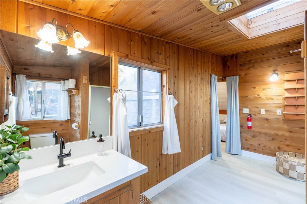 Twin Peaks (TWIN) - Residential