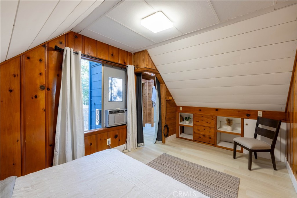 Twin Peaks (TWIN) - Residential