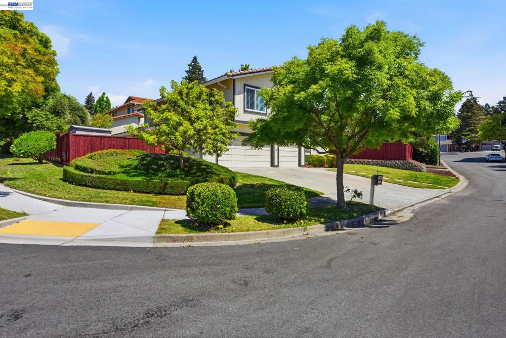 44304 Paiute Ct