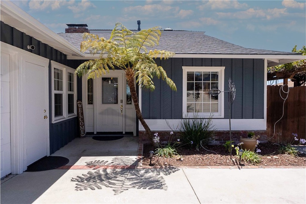 1950 Newport Avenue