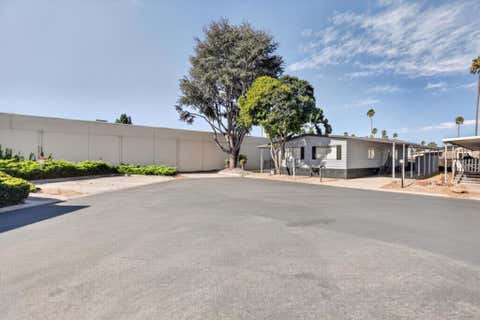 Photo of 165 Blossom WAY #410, San Jose, CA 95123 (MLS # ML82059048)