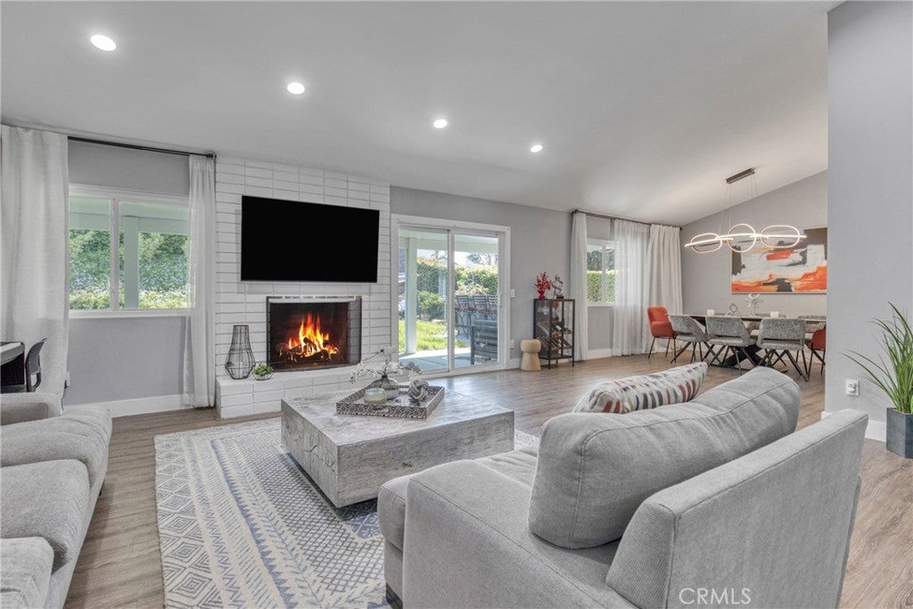 7293 Cirrus Way