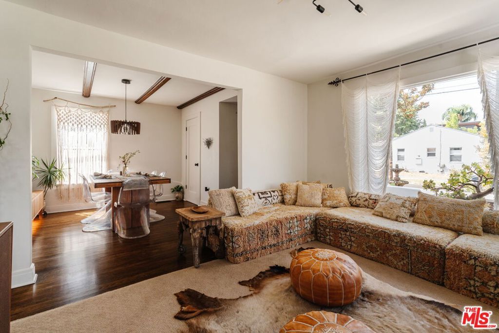 Photo of 1622 Glyndon Avenue, Venice, CA 90291 (MLS # 26793189)