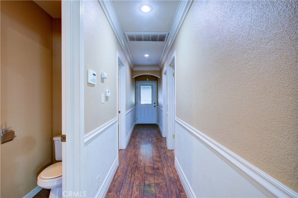 listing image 130729182731251102159