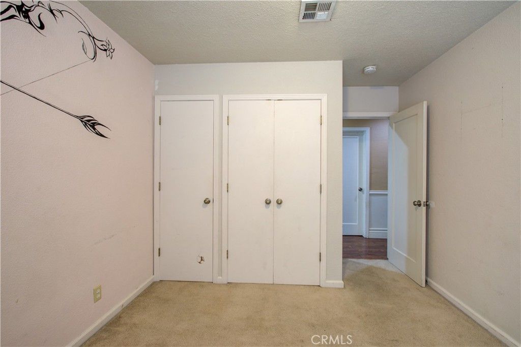 listing image 130725911549188738343
