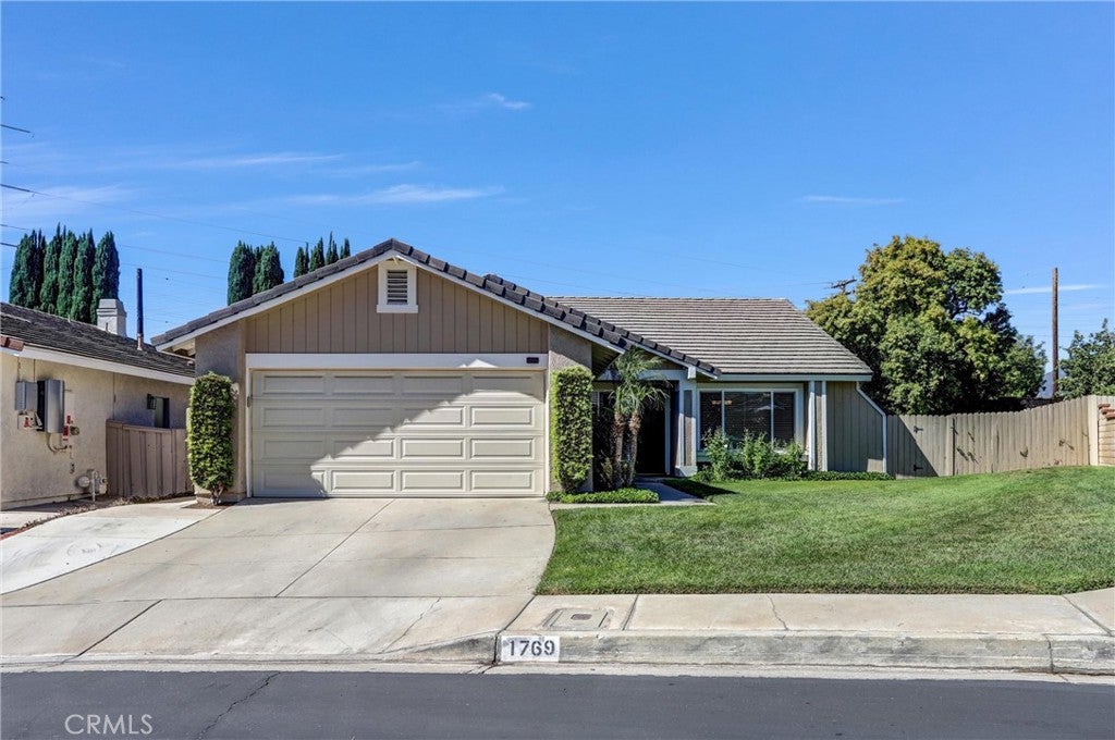 1769 Eastview