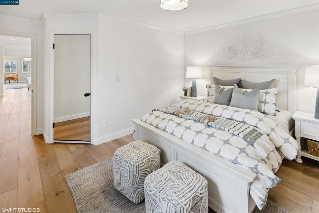 BLACKHAWK C. C. - Residential